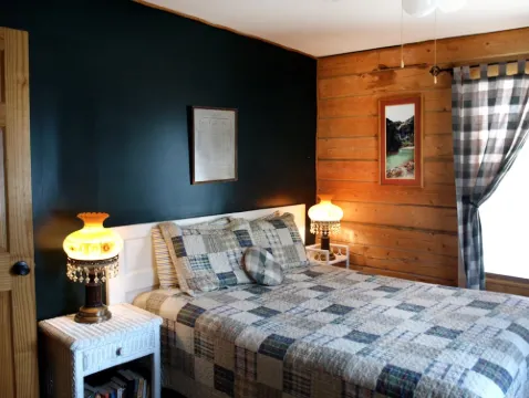 Lola's Place - Your Mountain Home Away from Home  OHV off street Parking