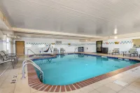 Best Western Firestone Inn  Suites - Pools