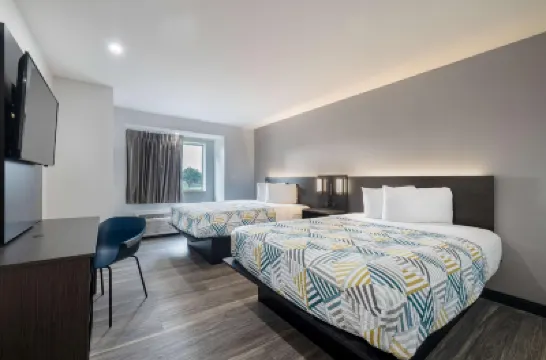 Motel 6 McAllen, TX - East Hotels in Mcallen