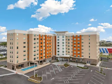 Hyatt House Orlando International Drive Отели рядом с достопримечательностью «Острова Приключений»