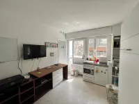 Studio in Cassis with swimming pool and parking