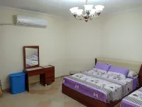 chalet 90 sq. m with one bed room and reception  first raw sea view Các khách sạn ở 