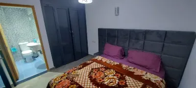 13 minutes from the beautiful beach of Agadire, Apartment for families Hotels in Les Amicales