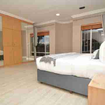 Charming Villa in Pretoria Rooms