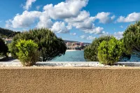 Apartamento CON Terraza EN Primera Linea Hotels in Corcubion