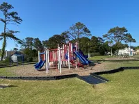 Fabulous 3 Bedroom House. Peaceful, Relaxing Sunnywood Retreat in Chincoteague.