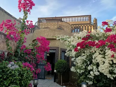 Horizon du lac Villa Romantique vue sur lac Avec Plein D'excursions Quad Hotels near Lets Go 2 Morocco