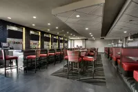 DoubleTree by Hilton Mt. Vernon - bar