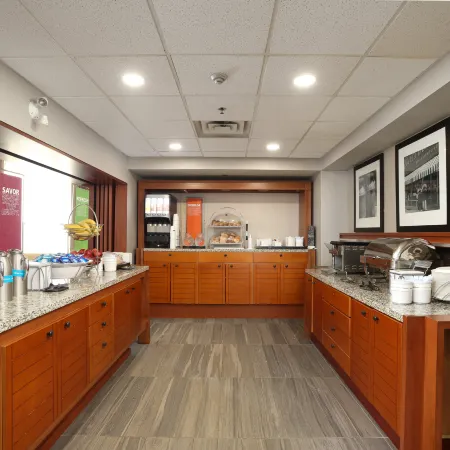 Hampton Inn & Suites by Hilton Barrie