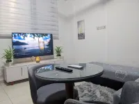 Private 1-bedroom with Hot Water, AC and Free Wifi