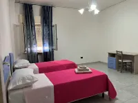 Large and Cozy 2-bedroom apartment in charming Corigliano-Rossano with WiFi, AC