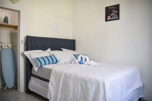 Luxury Green Castle Apartment#2 in Roseau