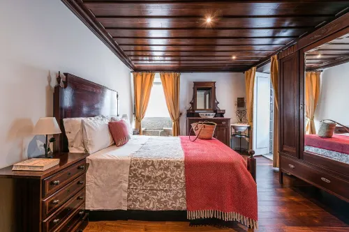 Casa da TorreCountry House with Private Pool in Northern Portugal Hôtels à : Cabeceiras de Basto