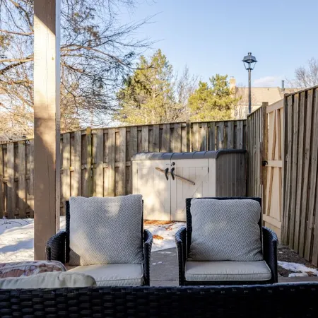 Cozy One-Bed Apartment in Heart of Herndon