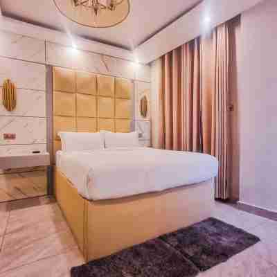 Platinum Lux 1- Bedroom Unit @ The O's Apartments Rooms
