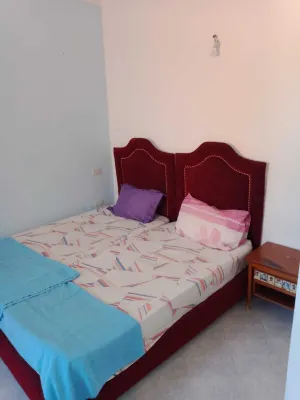 Nice 3-bedroom house with AC in Al Huwariyah 켈리비아 호텔