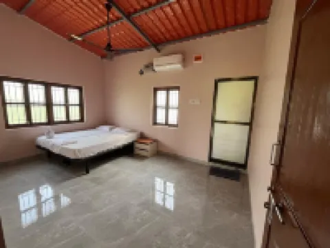 4-bedroom bungalow in awesome Bordi with AC