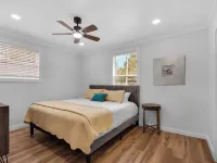 Charming 3-bedroom close to crystal clear natural springs in DeFuniak Springs FL Hotels in DeFuniak Springs