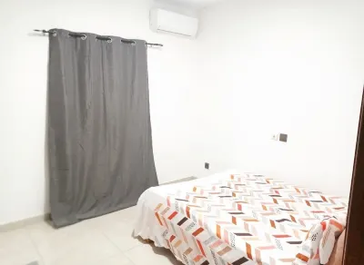 Jolie T2 Cocody Angre Hotels in 