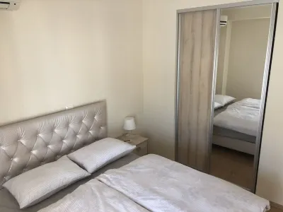 Apartment with sea view and 3-minute walk to the beach Hotels near Plaža Hotela Ruža Vjetrova