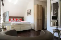 Dream view apartment in a chalet on Lake Sader Hotels in Buckow