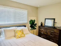 Modern, Chic, and Stylish 2 Bedrooms 2 Bathrooms