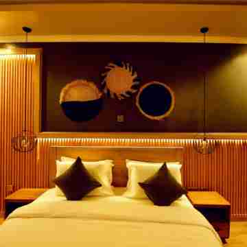 8Twenty8 Residence; Essence of luxury located opp.18- hole Kigali Golf Course. Rooms