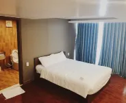 Penthouse Sea View Private Pool Hotel di Xuan Ha