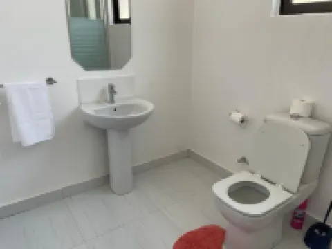 Luxurious Self-Contained 3 Bedroomed House in Ibex Meanwood, Lusaka, Zambia Các khách sạn gần Sân bay quốc tế Lusaka