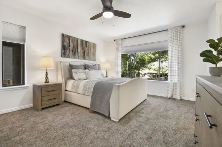 Beautiful Townhome in Ideal Park City Location!