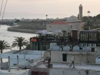 "Homely Comfort, Moments from Clean Beaches, Historical Sites and Cozy Cafes Hotels in Tyre