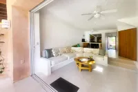 Beach House in Ixtapa - Playa Iguana Residential