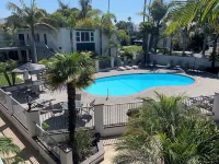 Welcoming One Bedroom Ground Floor condo with WiFi in charming Carpinteria Hotels in Carpinteria
