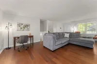 Beautiful and Spacious 4BR/3BA Home Near Atlanta Airport – Sleeps 8