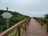 Pé na Areia - 50m Praia - 11 km Beto Carrero