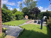 Cosy House in historic market town. Pet friendly with large enclosed garden. Hotels in Beccles