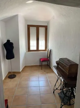 Cueva de Ramón y Elvira Отели в г. Comarca de Baza