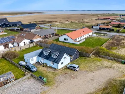 "Fransiska" -  from the Sea Hotels near Nordsoehavfruen - The North Sea Mermaid
