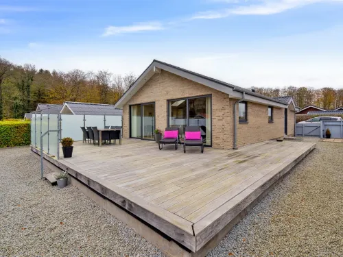"Lio" - 200m from the sea - Homestays