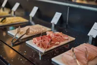 鹿特丹希爾頓逸林飯店中心 - 早餐