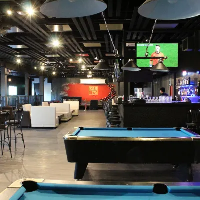 Grand Royal Legacy Hotels near Health Sciences Centre Winnipeg