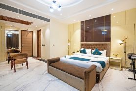 The Riverstone Inn
