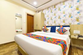 ファブホテル バフナパレス