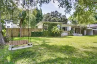 Orlando Vacation Rental w/ Yard ~ 18 Mi to Disney