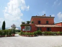 Apartment in Coriano near Vineyards & Beaches Hotele w: Coriano