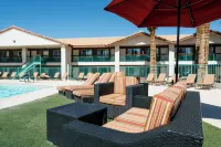 Virgin River Hotel and Casino - Rooftop Pools