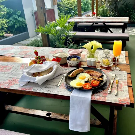Pelican Lodge Guesthouse