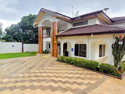Ashanti Heritage Lodge Hotels near KNUST Engineering Gate