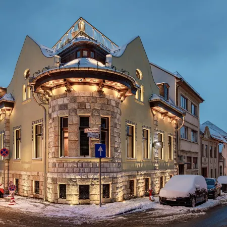 Schuster Boarding House