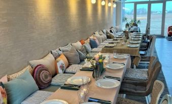 Seaside Retreat & Hotel